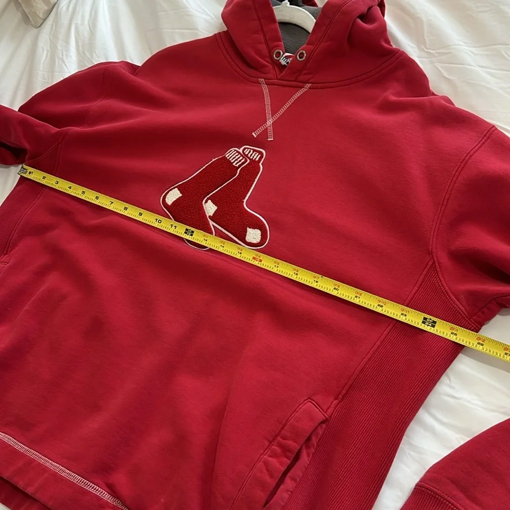 Majestic Athletic Vintage Men's Red & White Boston Red Sox Hoodie Size L